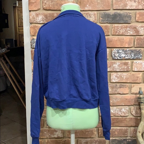 Blue pull over - Picture 2 of 2